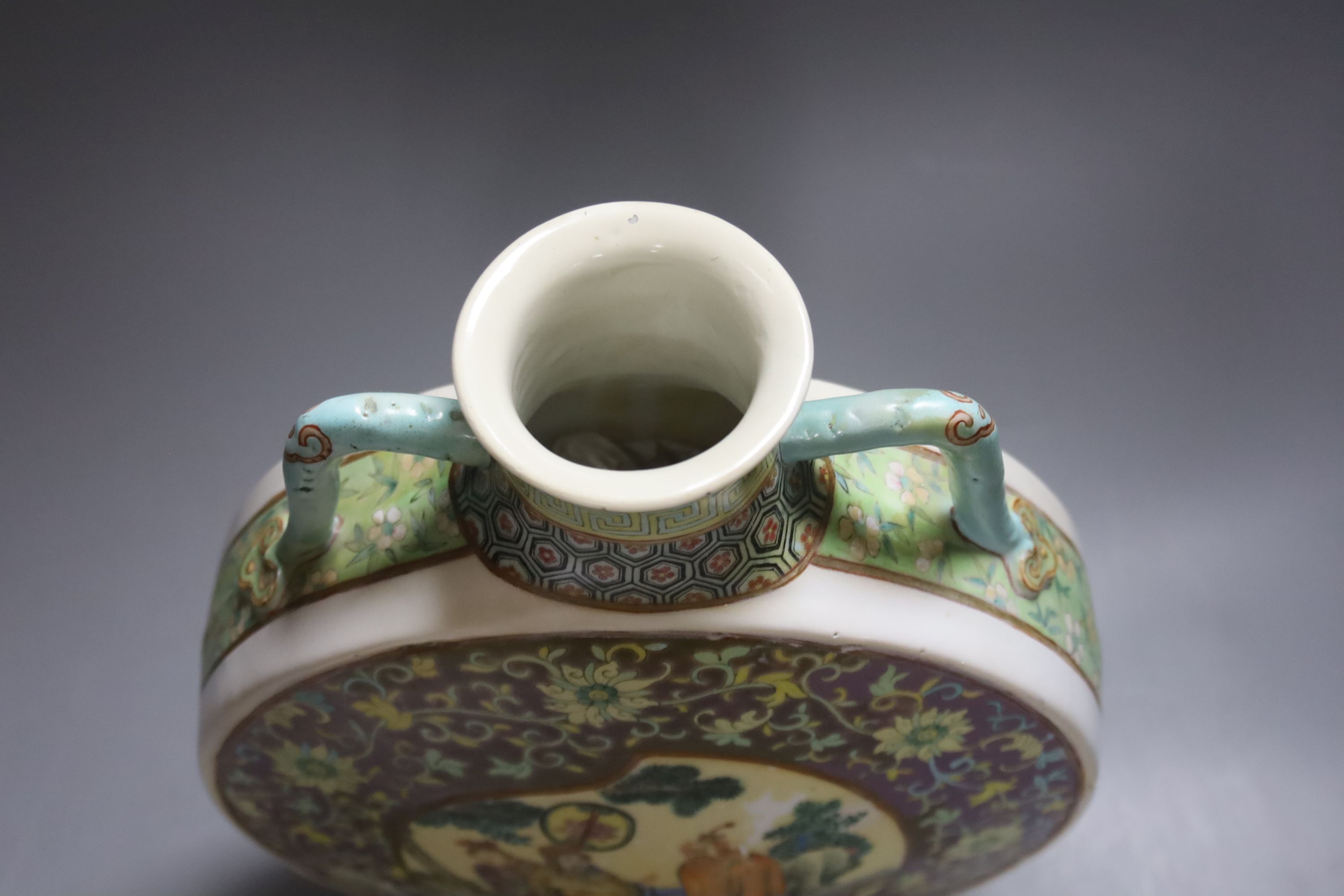 A Chinese famille rose moon flask, 19th century, restored 27cm
